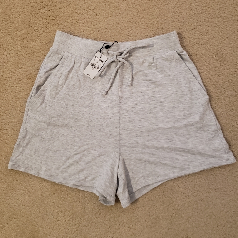 Express Shorts